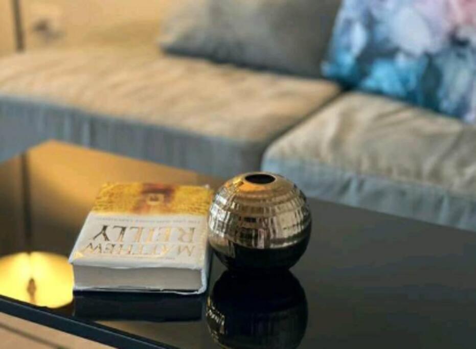 Base Central Pattaya Long Balcony King-Bed With Infinity Pool & Free Netflix! מראה חיצוני תמונה