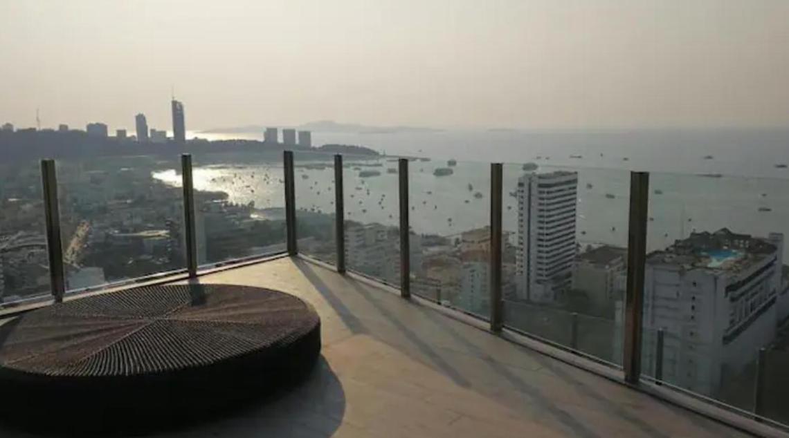 Base Central Pattaya Long Balcony King-Bed With Infinity Pool & Free Netflix! מראה חיצוני תמונה