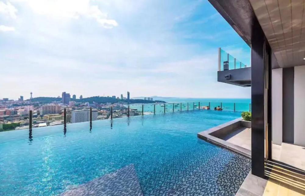 Base Central Pattaya Long Balcony King-Bed With Infinity Pool & Free Netflix! מראה חיצוני תמונה