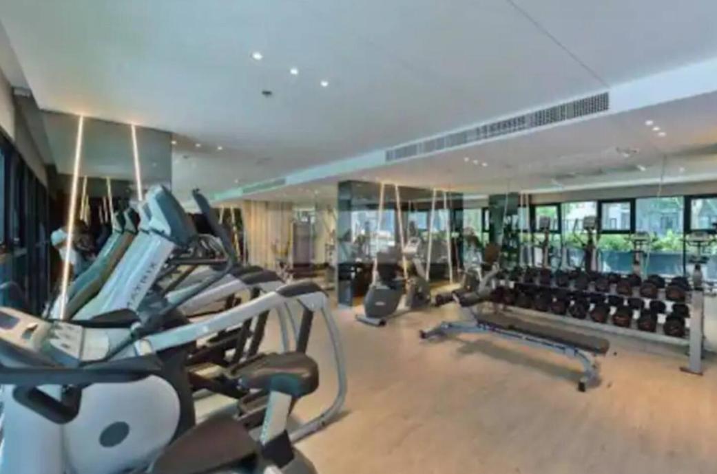 Base Central Pattaya Long Balcony King-Bed With Infinity Pool & Free Netflix! מראה חיצוני תמונה